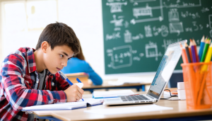 découvrez des stratégies et des conseils pratiques pour exceller à l'épreuve anticipée de mathématiques en première pour le bac. préparez-vous efficacement avec des astuces sur la gestion du temps, les exercices clés à maîtriser et les techniques de révision adaptées.